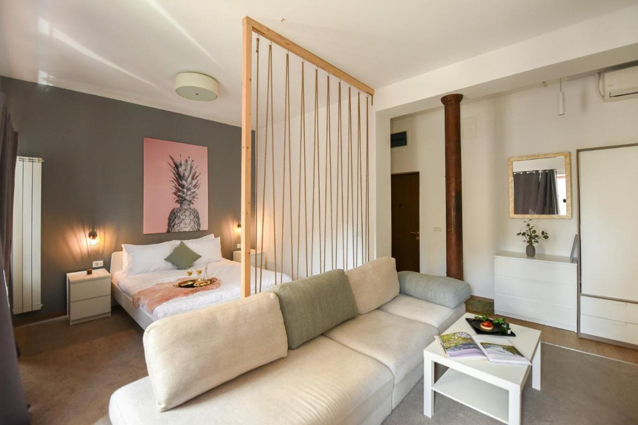 Best Location Old Town - New Studio 부쿠레슈티 외부 사진